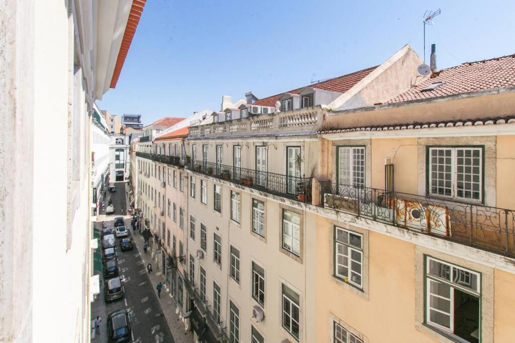 Made For The City Lovers- Urban Charm in Chiado 6