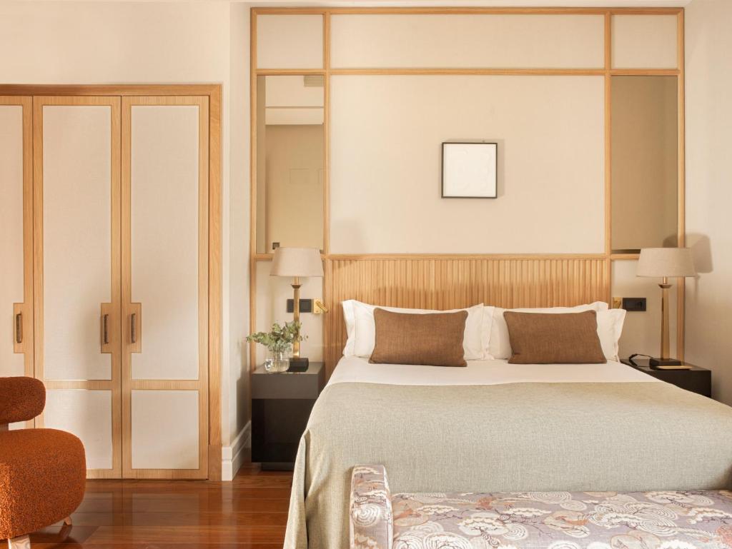 Hotel Único Madrid, Small Luxury Hotels Image