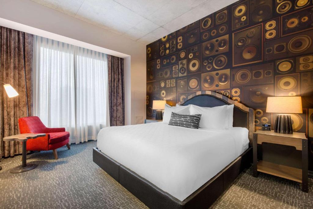 Cambria Hotel Nashville Downtown Image