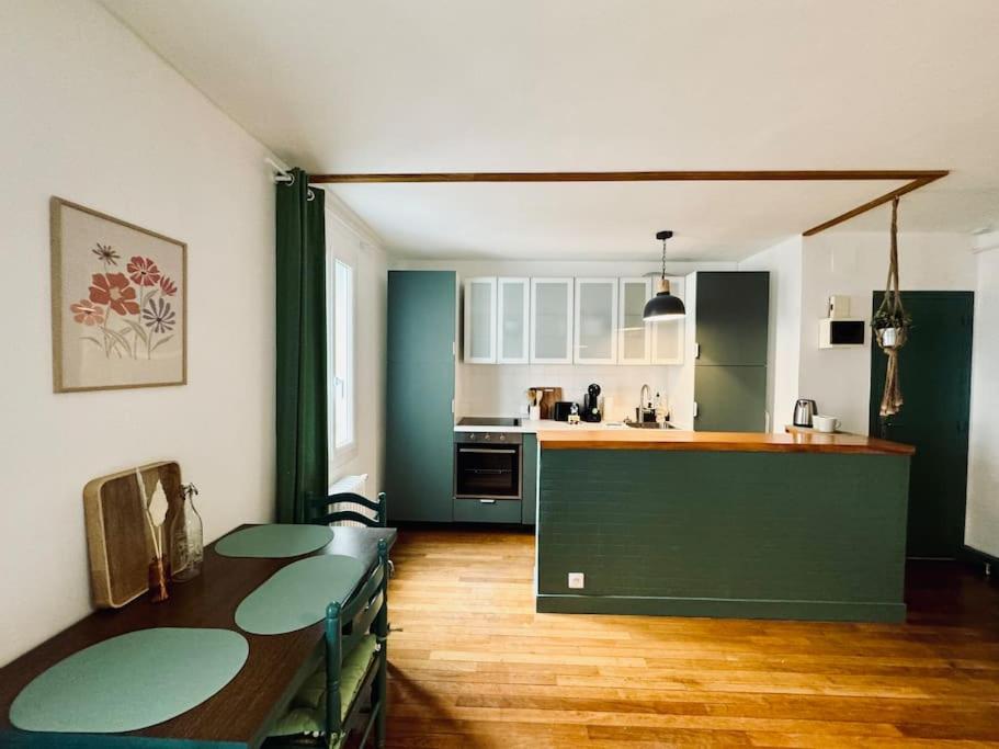 L'Evasion, Rennes 8