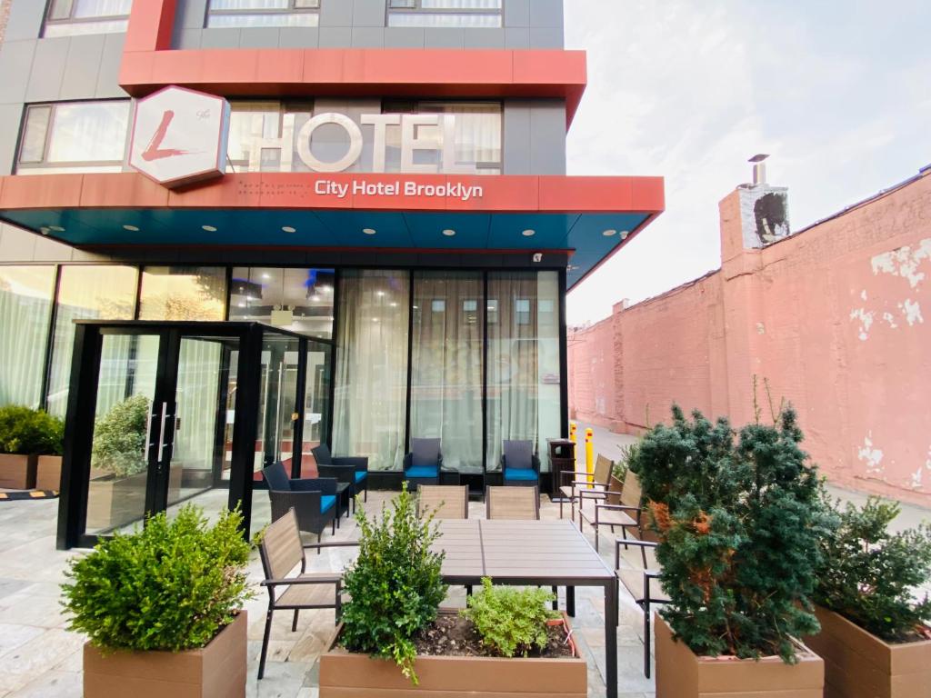 The L Hotel Image