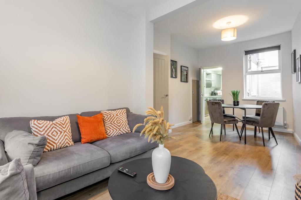 Belfast Holiday Home Ormeau Park 4