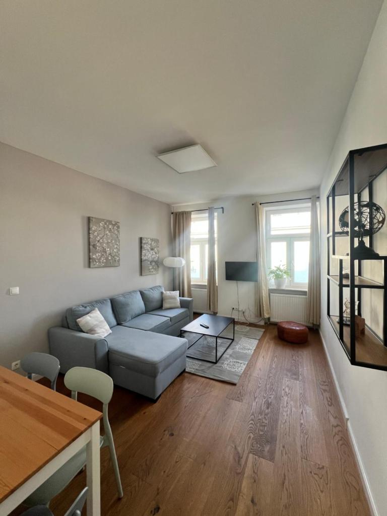 DOWA Apartments 6