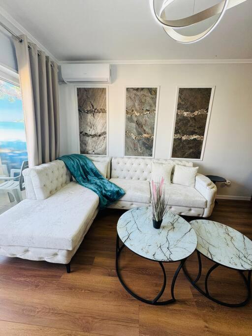 Sea side Apartment 2 7