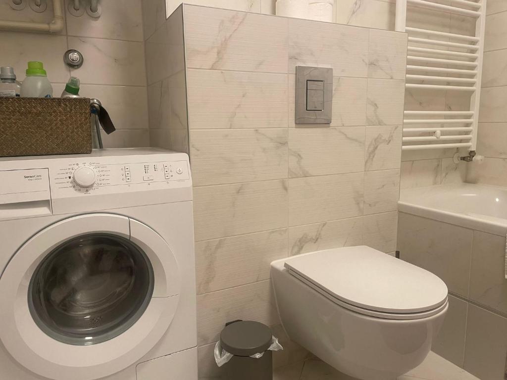 Moderna Apartment URBAN STAY 7