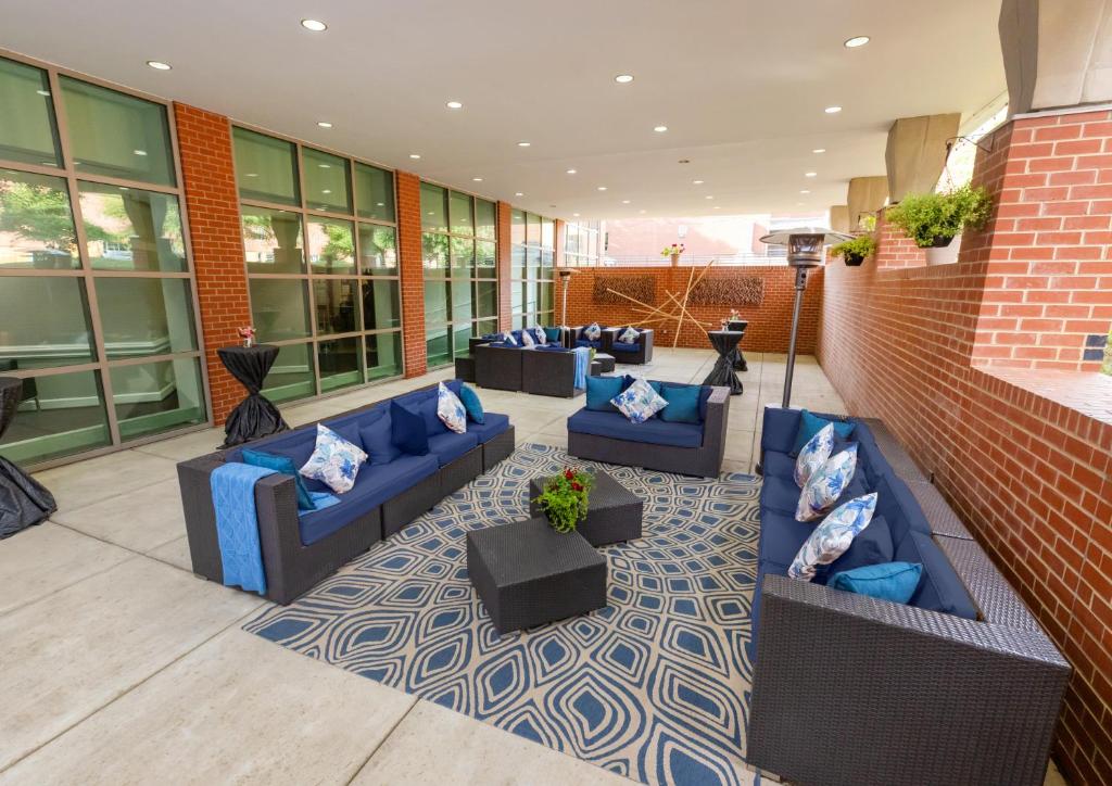 Kellogg Conference Hotel Capitol Hill at Gallaudet University Image