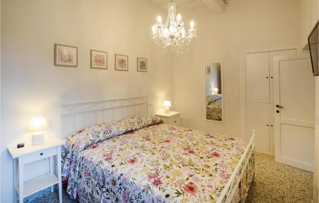 Gorgeous Home In Palazzetto Nese 5