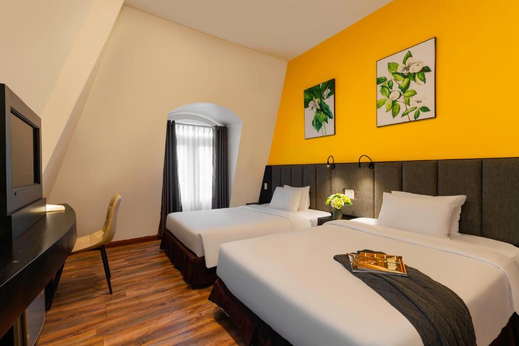 Nature Hotel - Luong The Vinh