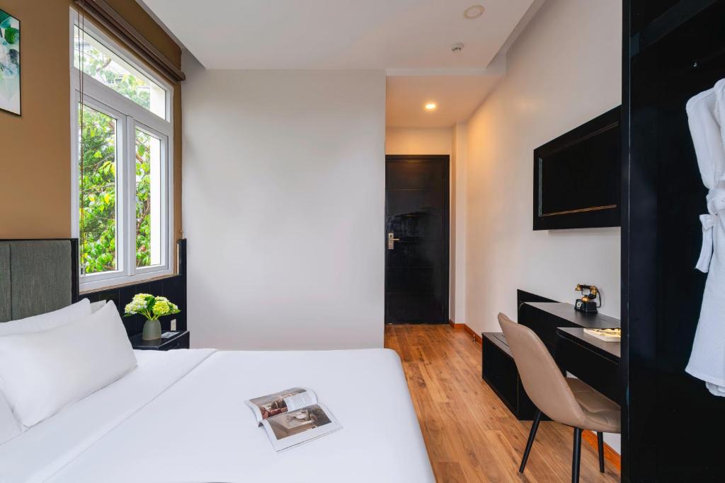 Nature Hotel - Luong The Vinh