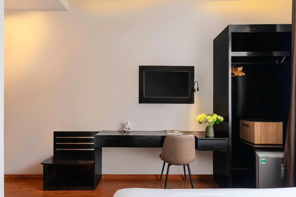 Nature Hotel - Luong The Vinh