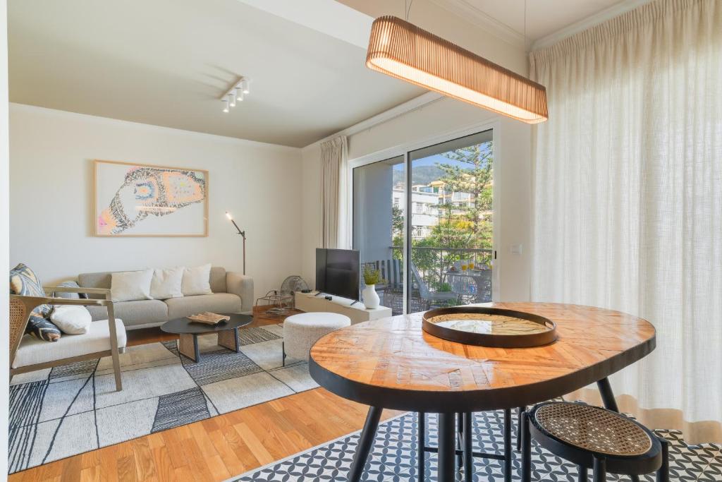 Elena Apartment by Atlantic Holiday 4