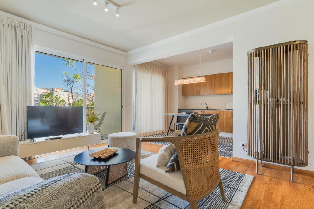 Elena Apartment by Atlantic Holiday 5