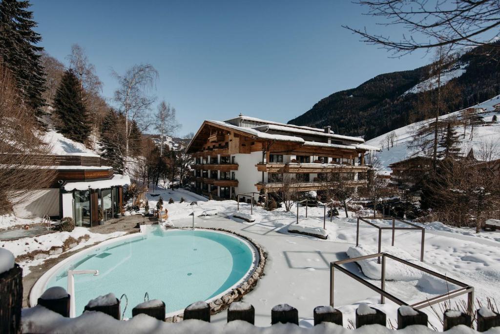 Familien- & Gartenhotel Theresia 4-Sterne Superior