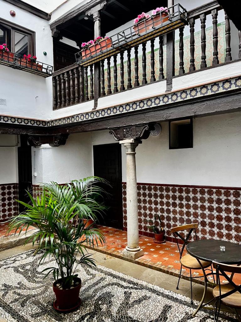 Casa Benalua, Siglo XVI 5