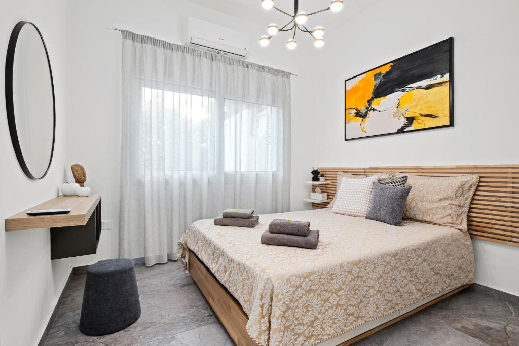 FatCow Beach Apartment 7