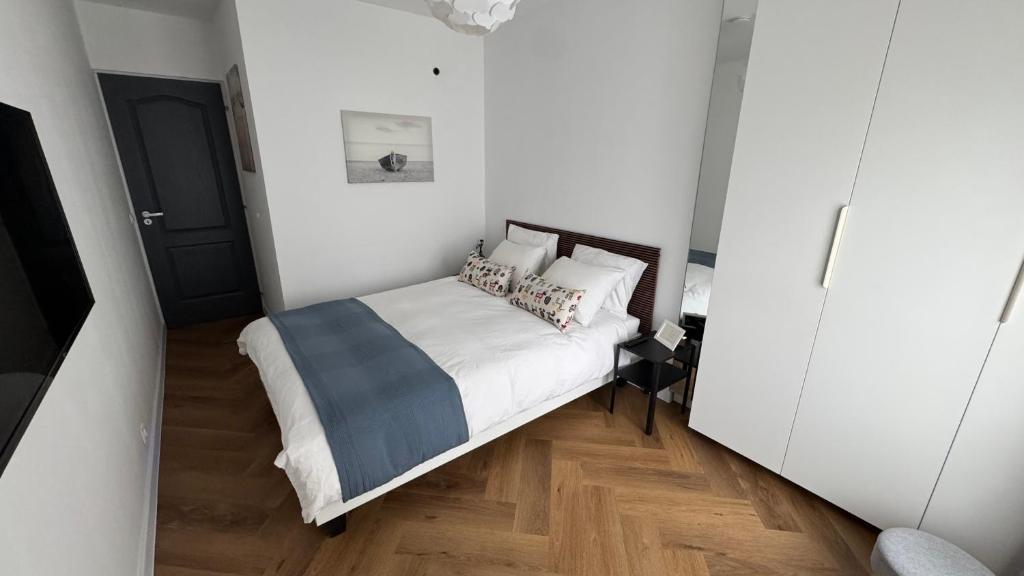 BALI House Bucharest 6