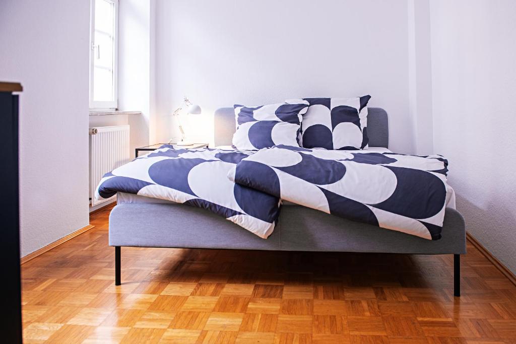 Moderne Loft-Wohnung im Herzen von Karlsruhe 68m2 1 OG 2