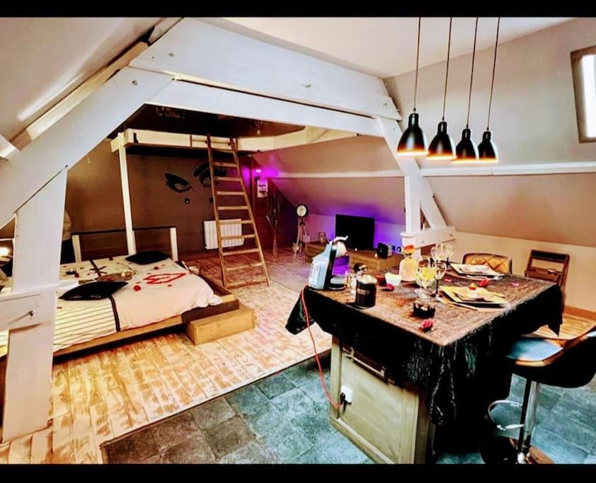 Gîte avec Spa et Sauna Privatif 4
