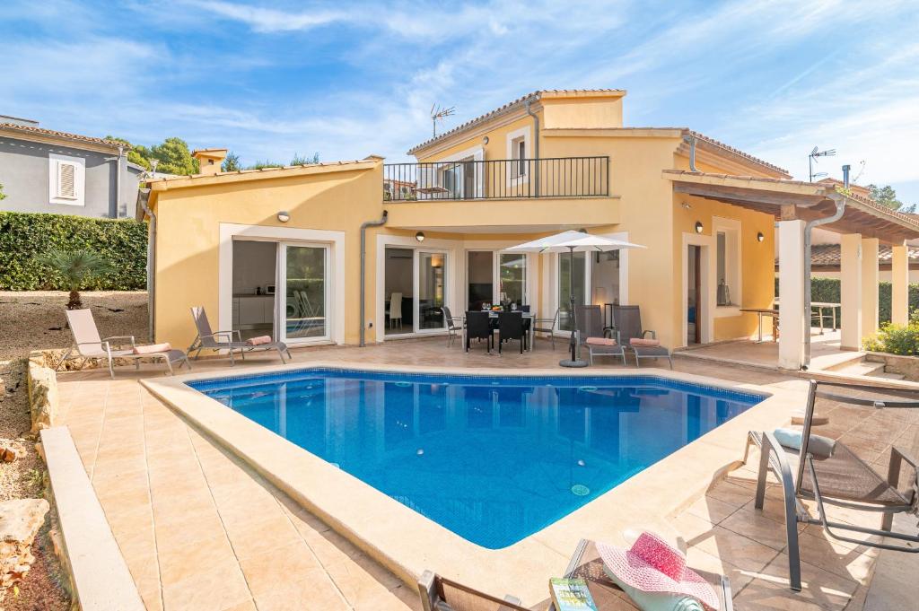 Bonaire Solar 200 by Sealand Villas