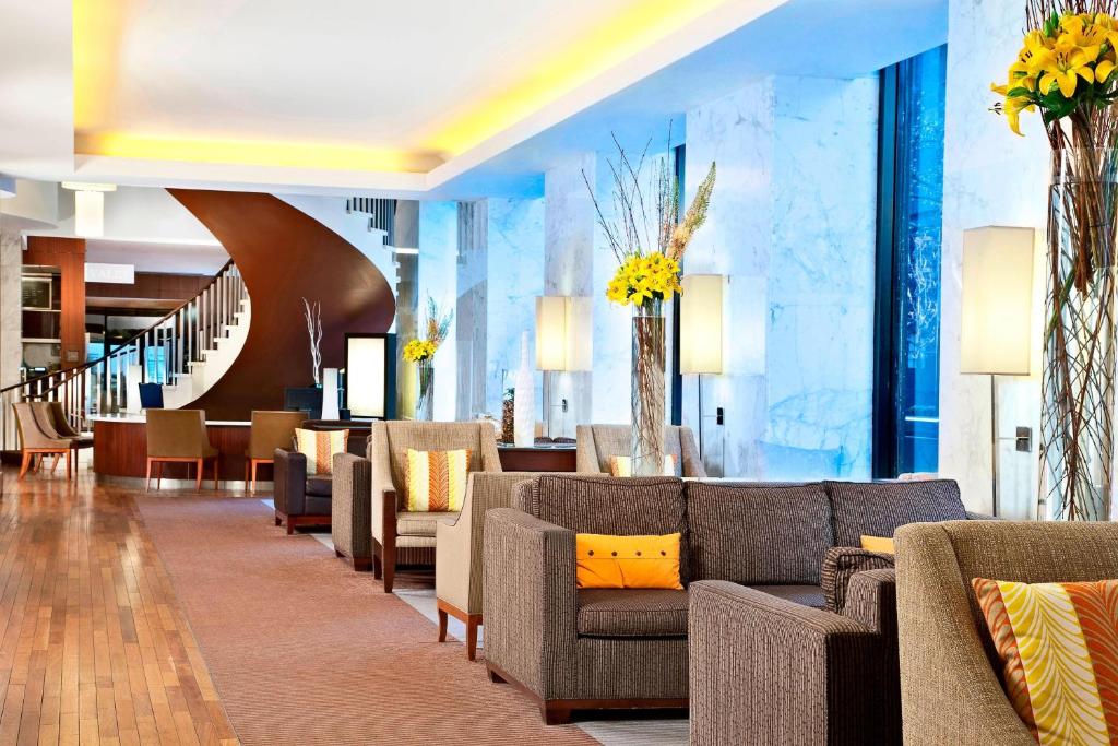 The Westin Michigan Avenue Chicago Image