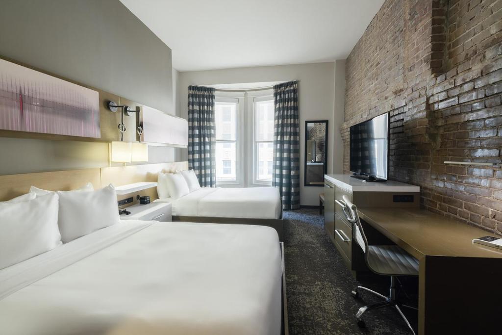 Hotel Napoleon Memphis Image