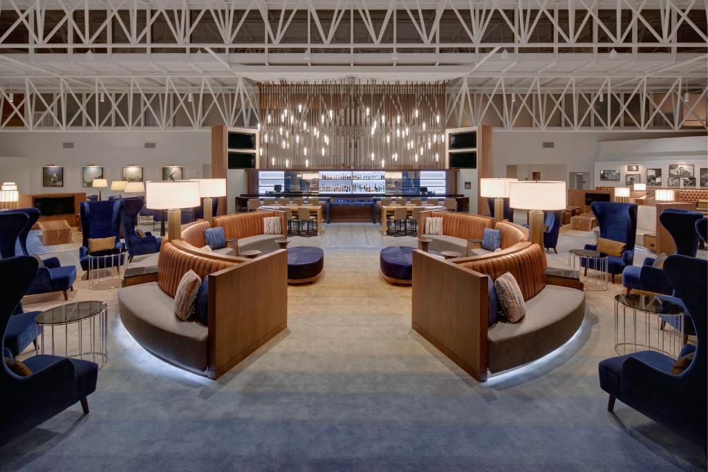 Nashville Airport Marriott Image
