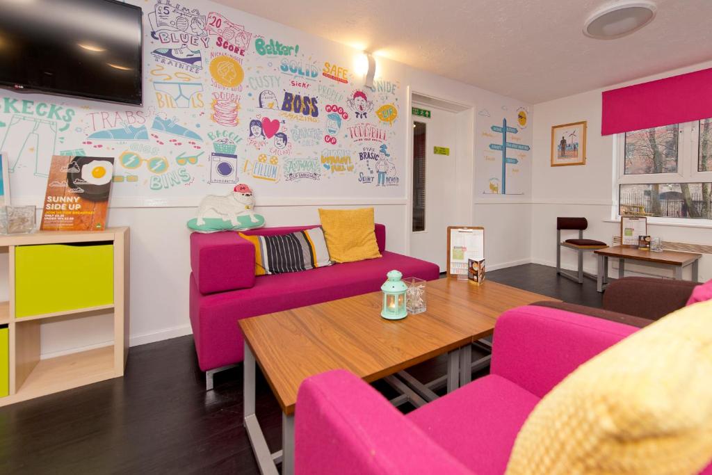 YHA Liverpool Albert Dock Image