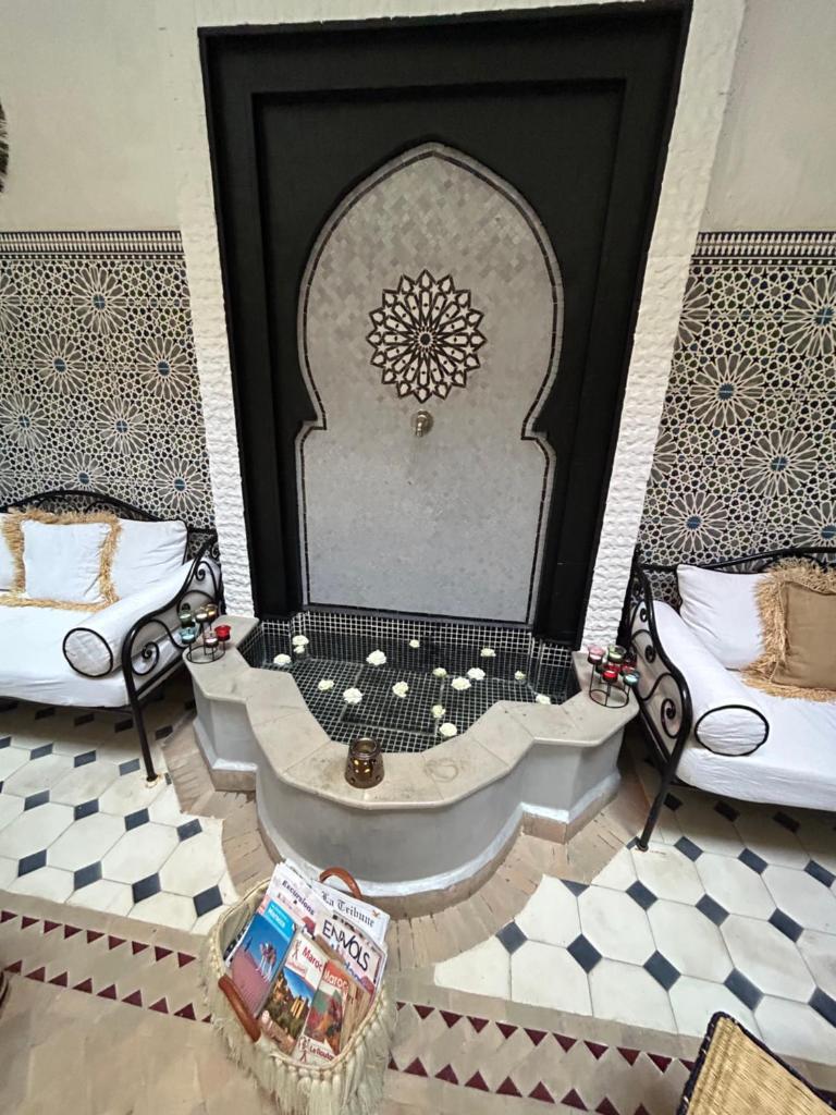 Coin salon dans l'établissement Le riad de l'étoile ocre - COTG