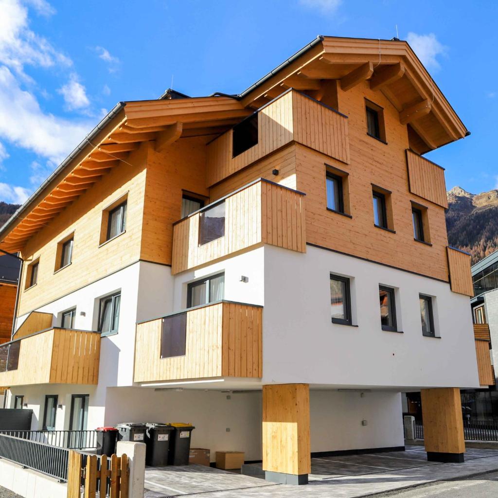 A CASA Türkis 4