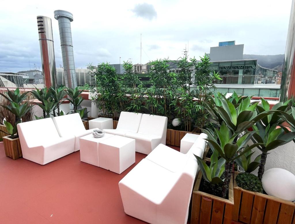 Santiago Apartments Bilbao Image