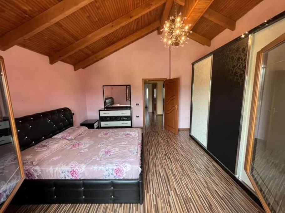 Villa Ymeri 2