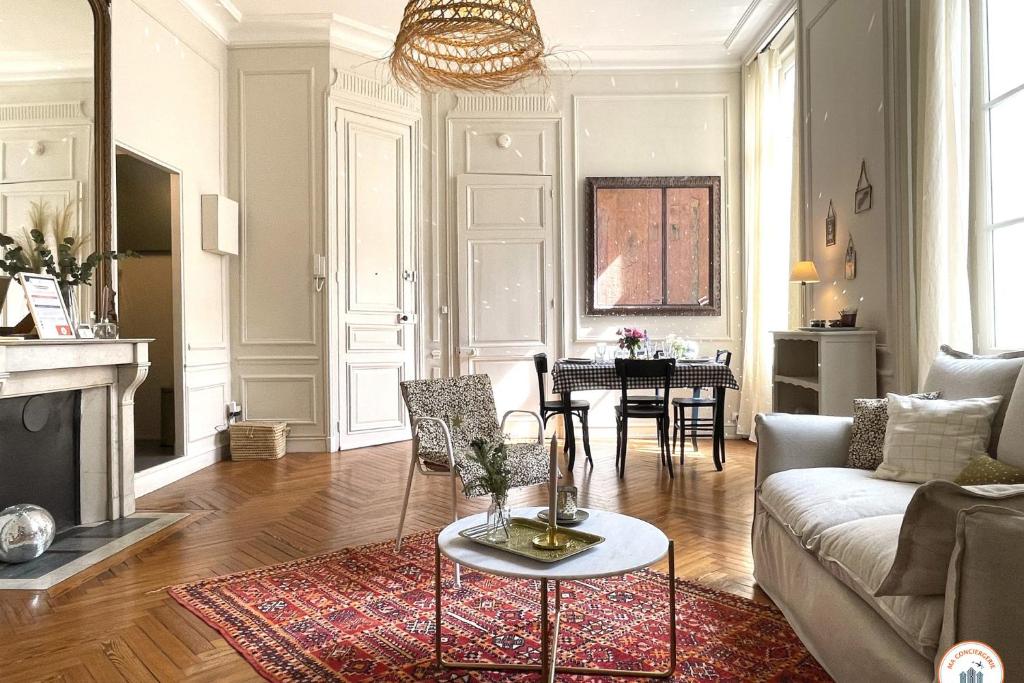 Le Crosne - Parking - Prestige - Calm 2