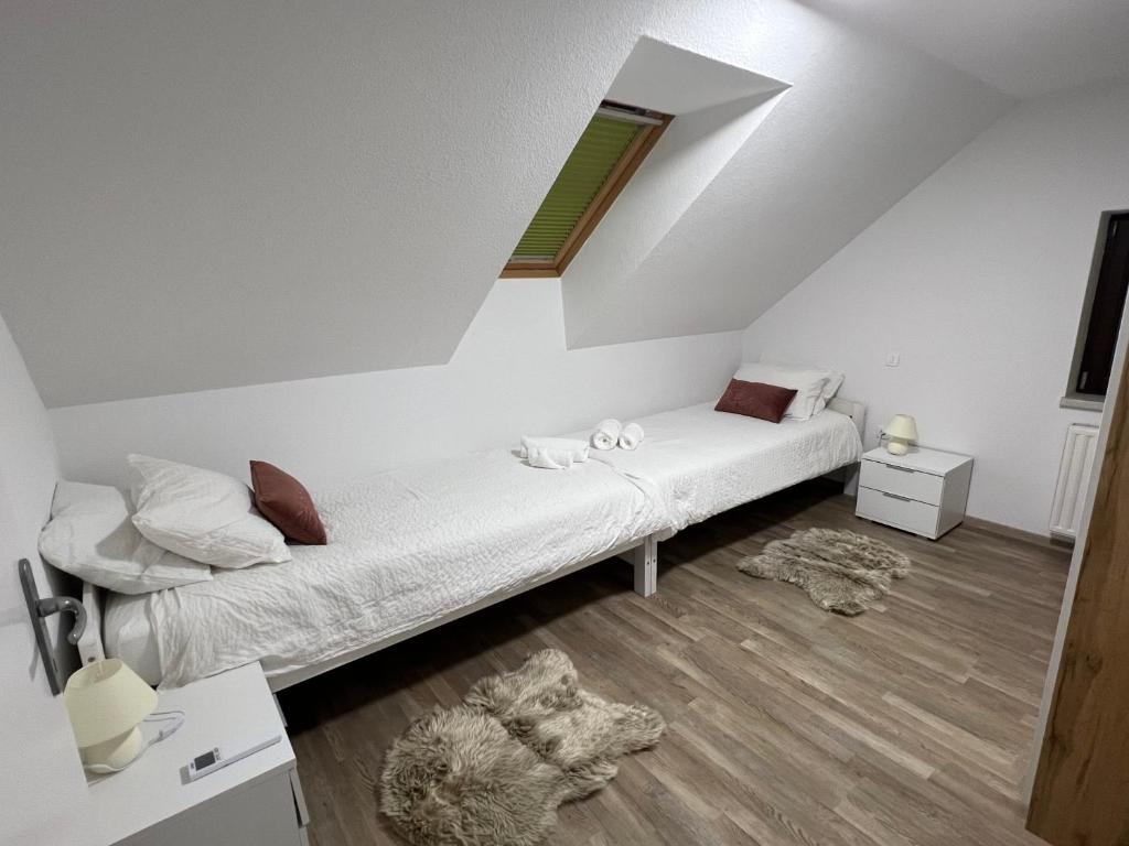 Luxury House Ledine 7