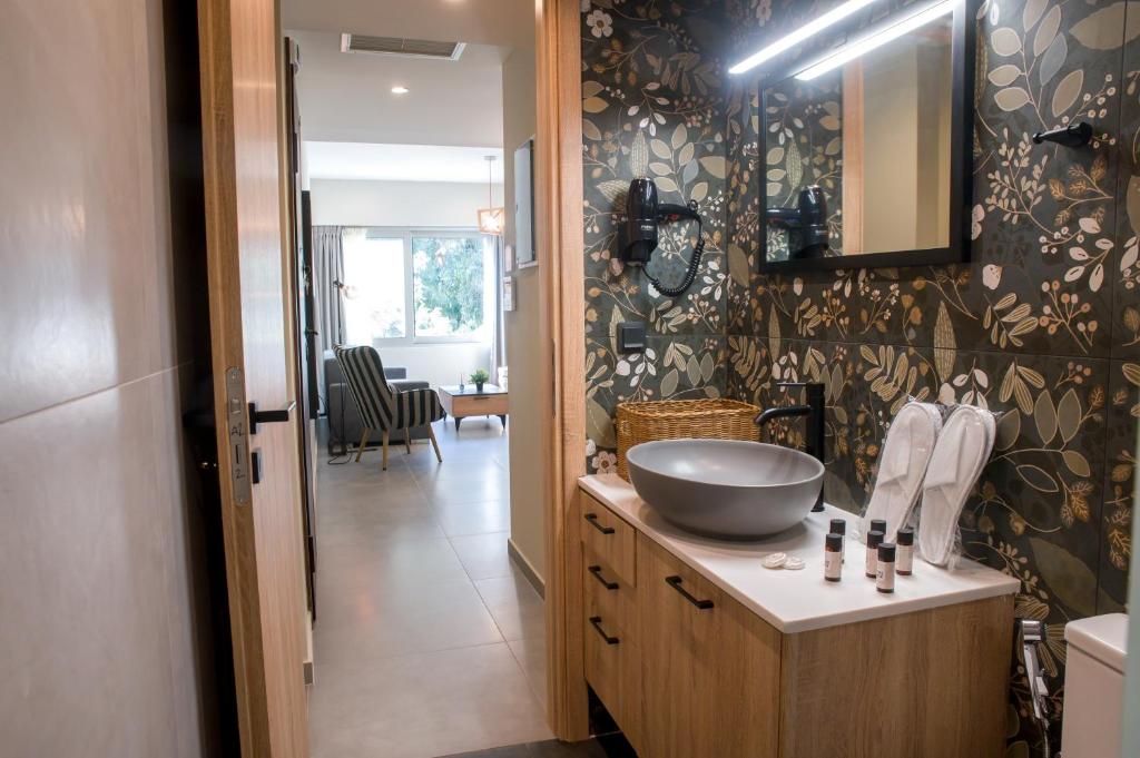 Oreades Parthenon Suites 3