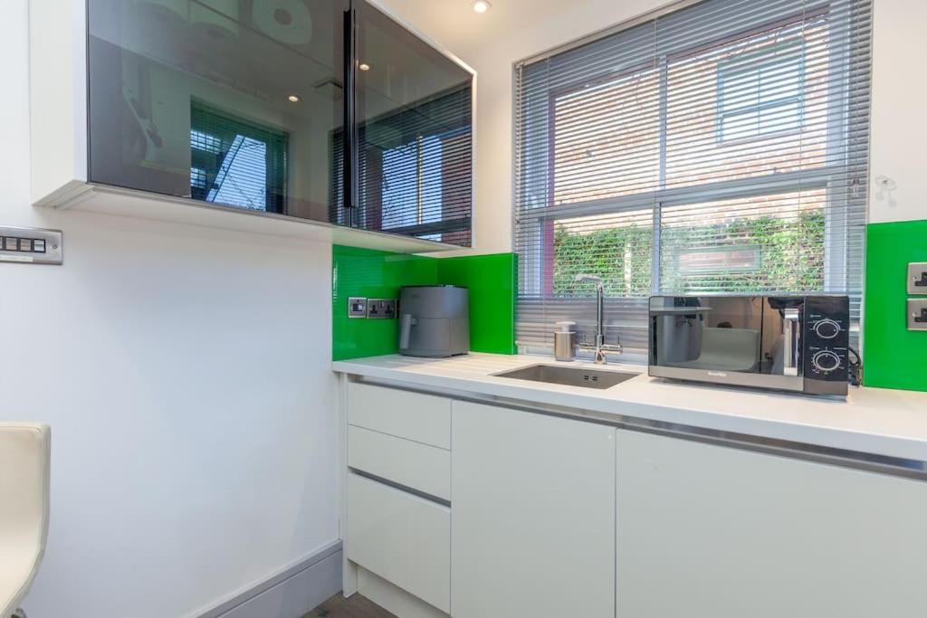 Oxford Garden Luxury Studio 4