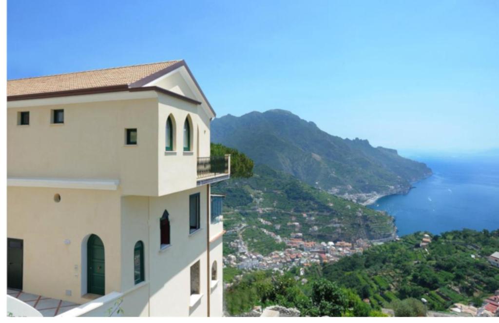 La Dolce Vita Ravello - Signature Studio with Amalfi Coast View 4