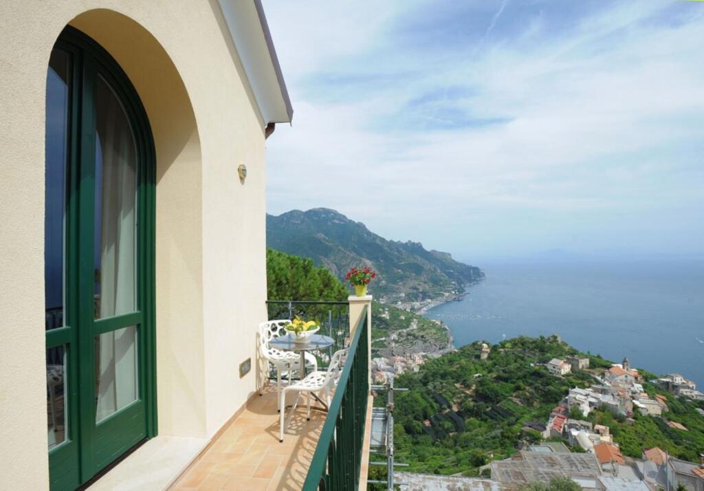 La Dolce Vita Ravello - Signature Studio with Amalfi Coast View 7