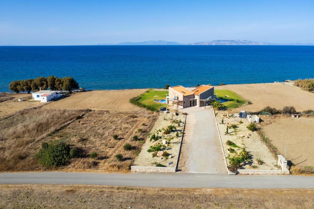 Diagoras & Attalos Villas 8