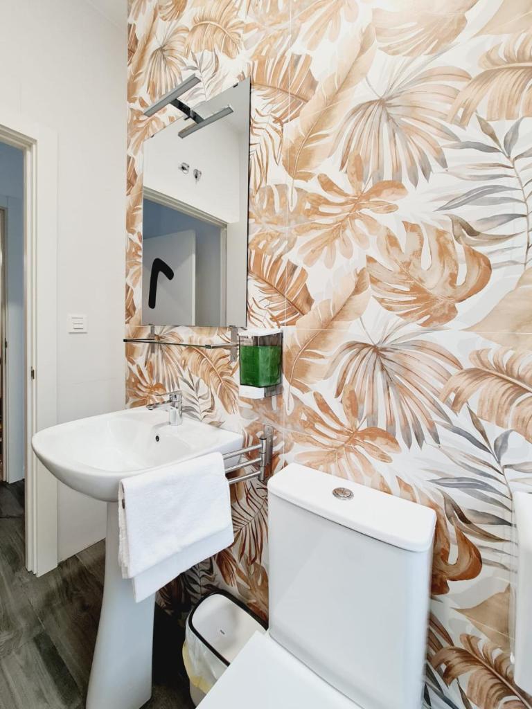 Bilbao ROOMS & KITCHEN Irala 8