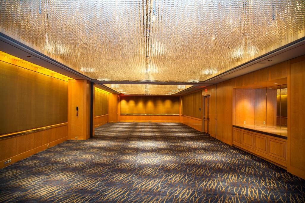 Pan Pacific Vancouver Image