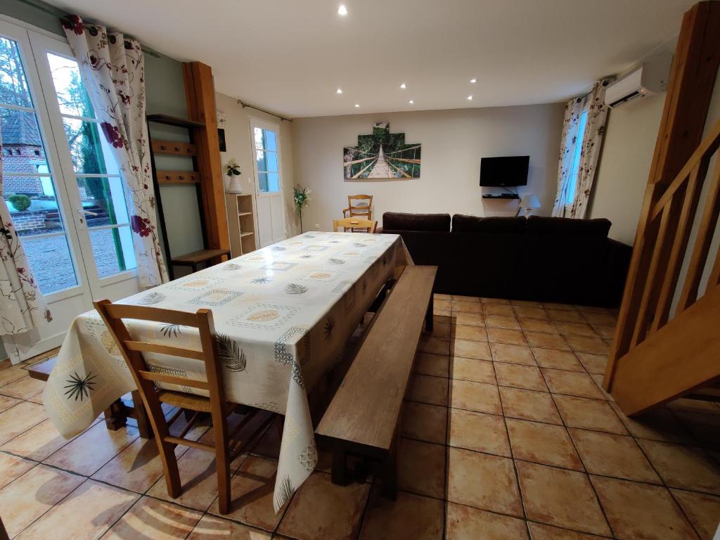 Photo de la galerie de l'établissement Camping et Gîte La Garenne de moncourt baie somme, à Rue