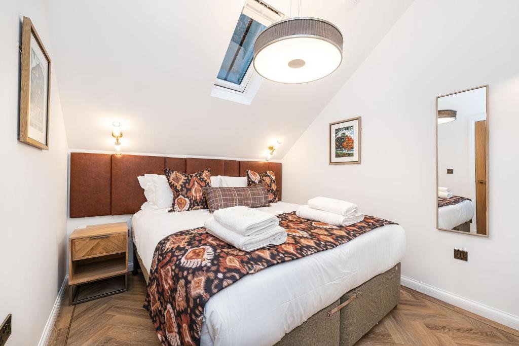 The Coach House 3