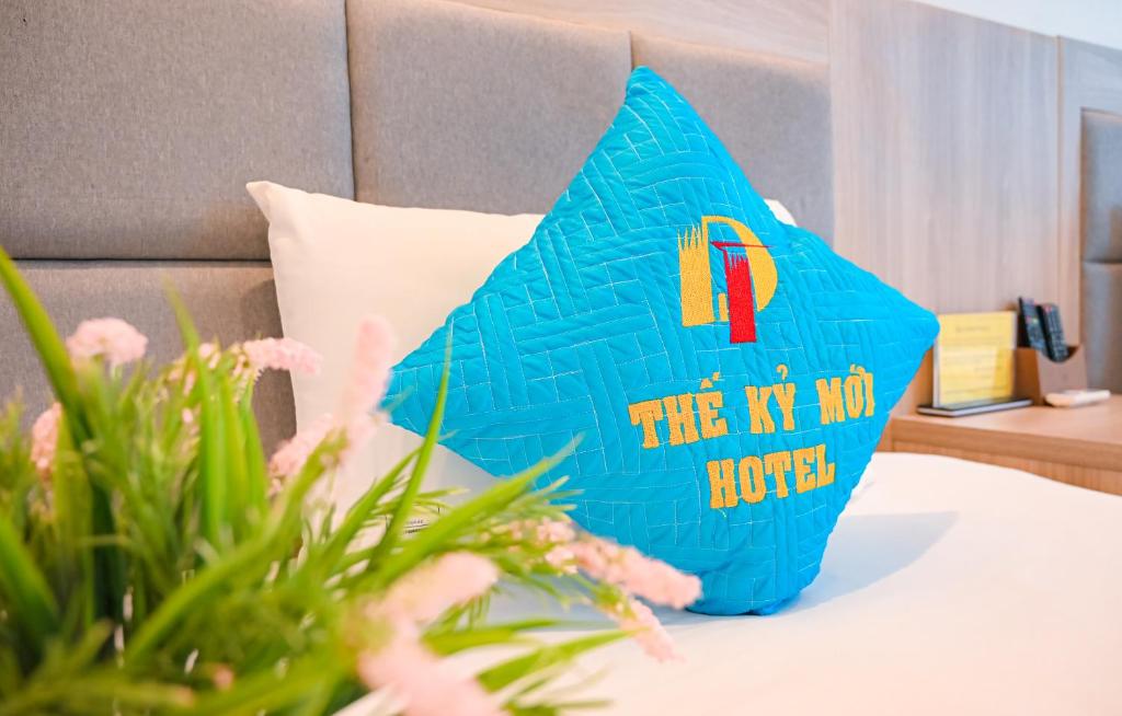 Thế Kỷ Mới
