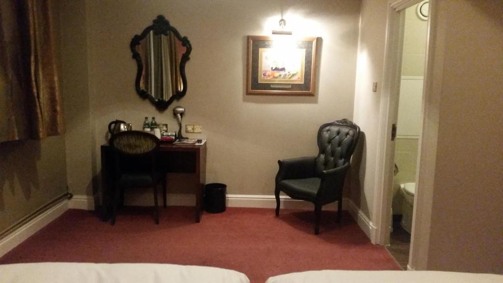 The Briar Rose Wetherspoon Image