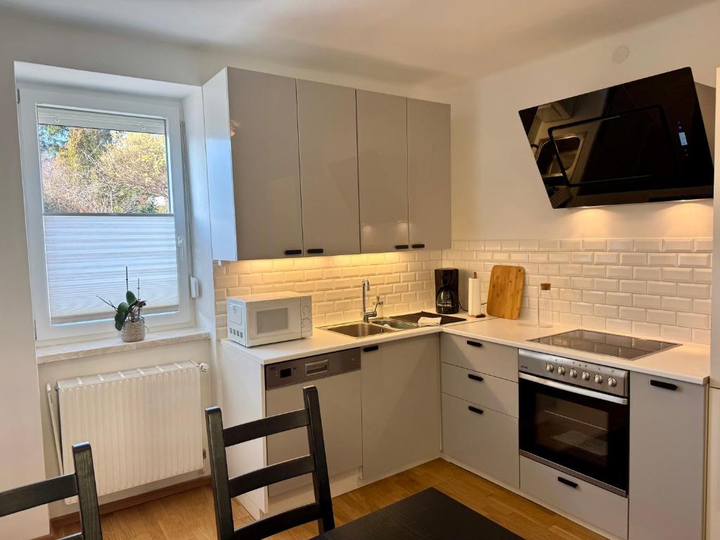 revLIVING Haus Clara am Berg mit kleinem Garten 4