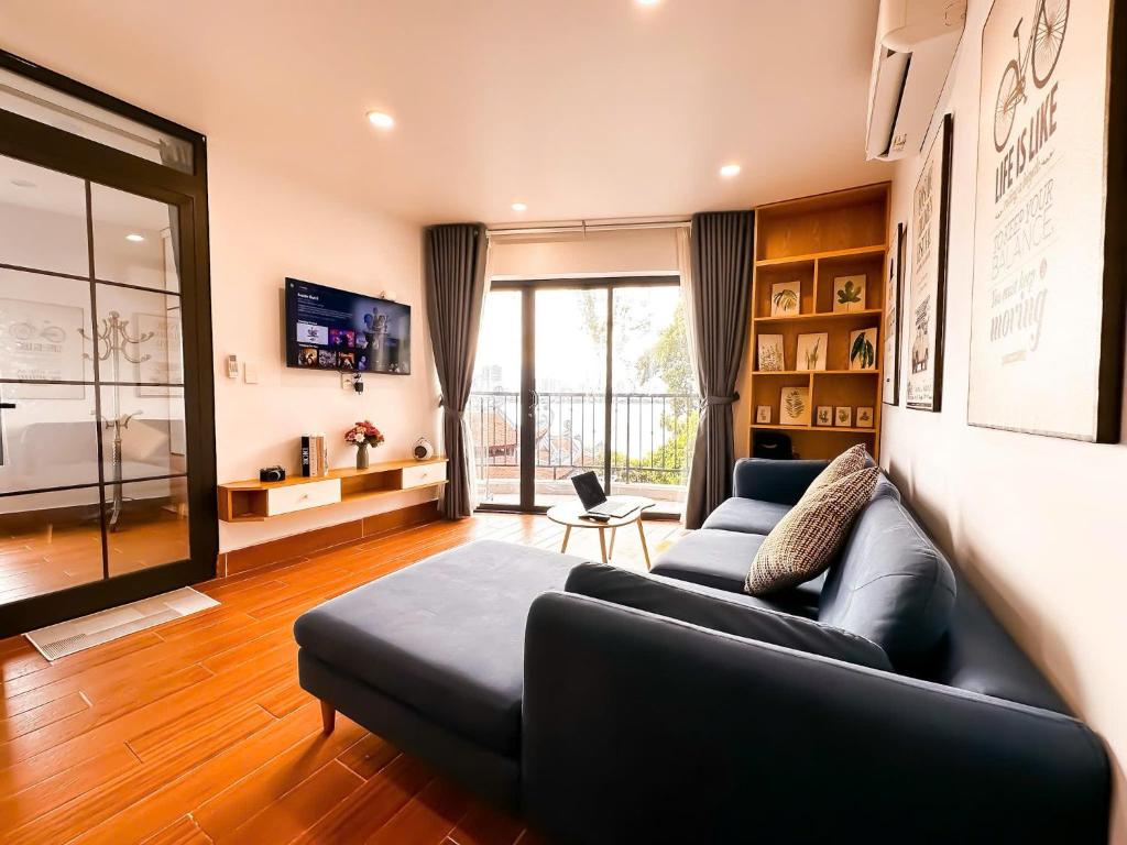 Morri West Lake Apartment