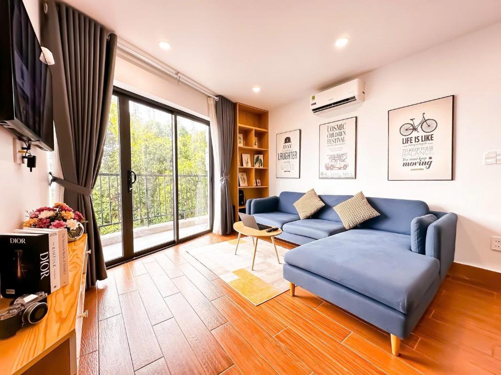 Morri West Lake Apartment