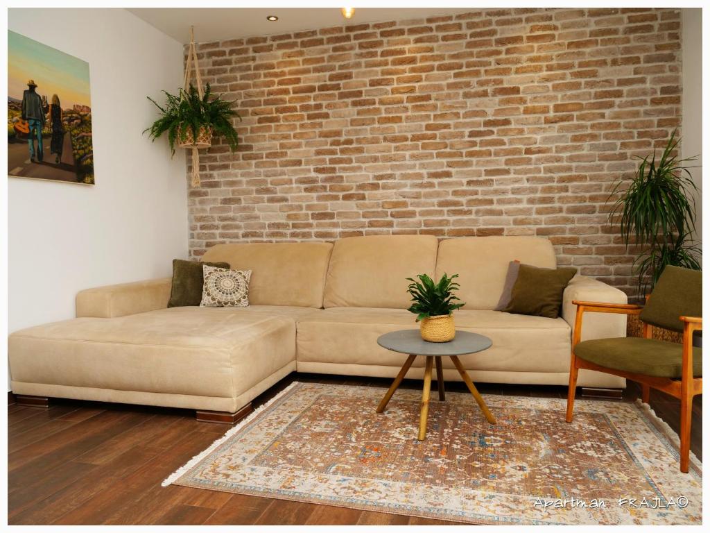 Apartment Frajla