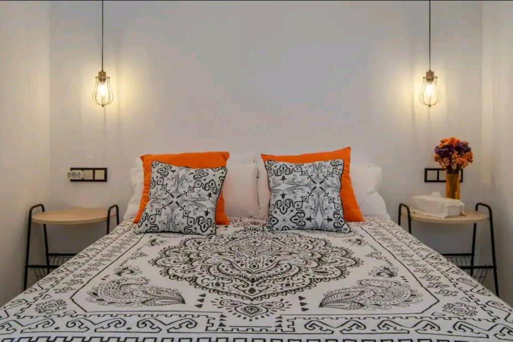 Stylish & Spacious Fully Equipped Studio-4 minutes walk to Albufereta Beach 2