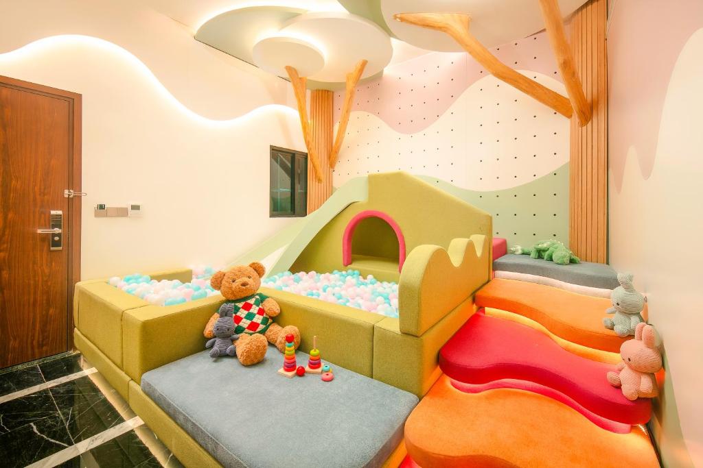 Aurora Central Hotel - A Family Friendly